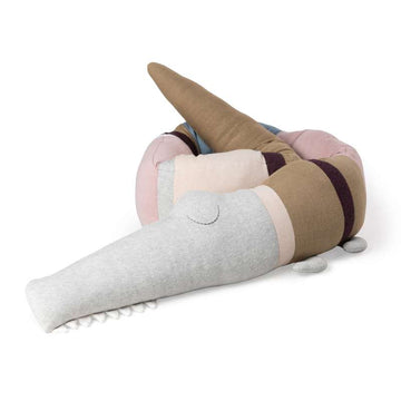 Sebra Stickad Kudde - Sleepy Croc - Birchbark Rose Mix