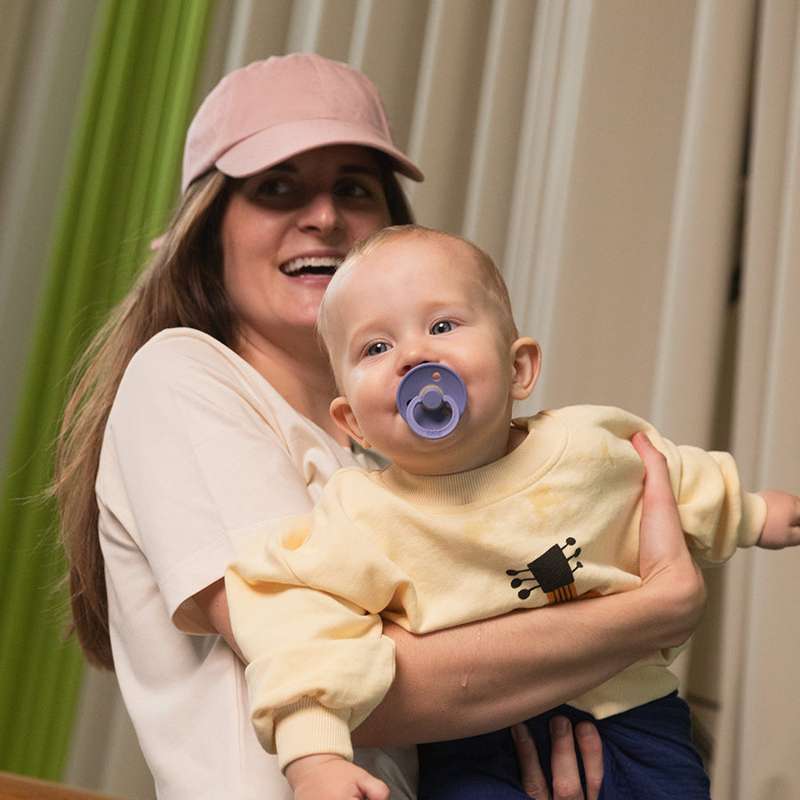 Bibs Rund Colour Napp - strl. 1 - naturgummi - Peri