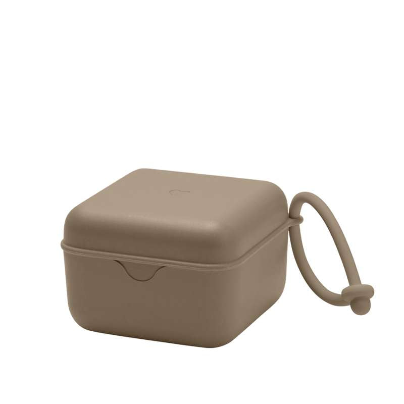 BIBS Accessories Pacifier Box - Nappbox m. Plats för 3 Nappar - Dark Oak