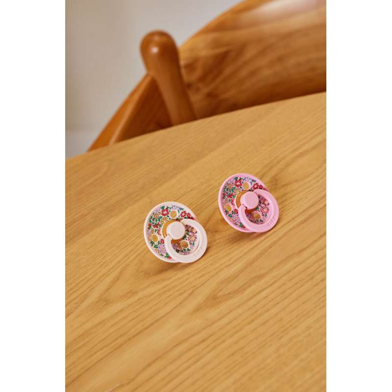 BIBS Rund färg nippel - 2-pack - strl. 2 - naturgummi - Liberty - Oscar Meadow/Petal Mix 