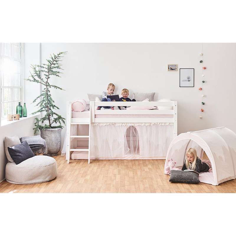 Hoppekids ECO Luxury - Halvhög Säng - 90x200 cm. - Sned Stege - Flexibel Botten - Vit